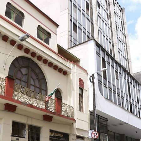 Hotel La Republica Manizales Buitenkant foto
