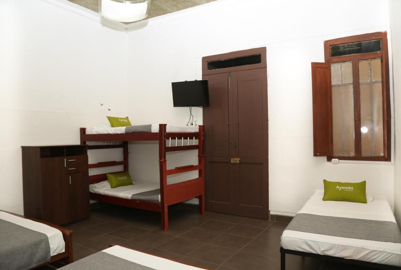 Hotel La Republica Manizales Buitenkant foto