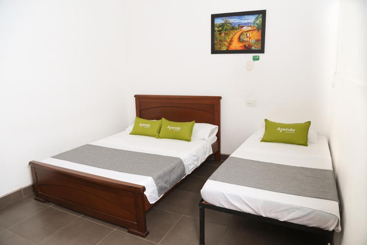 Hotel La Republica Manizales Buitenkant foto